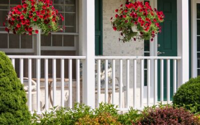 6 Reasons Your Front Porch Should Include a Hand Railing